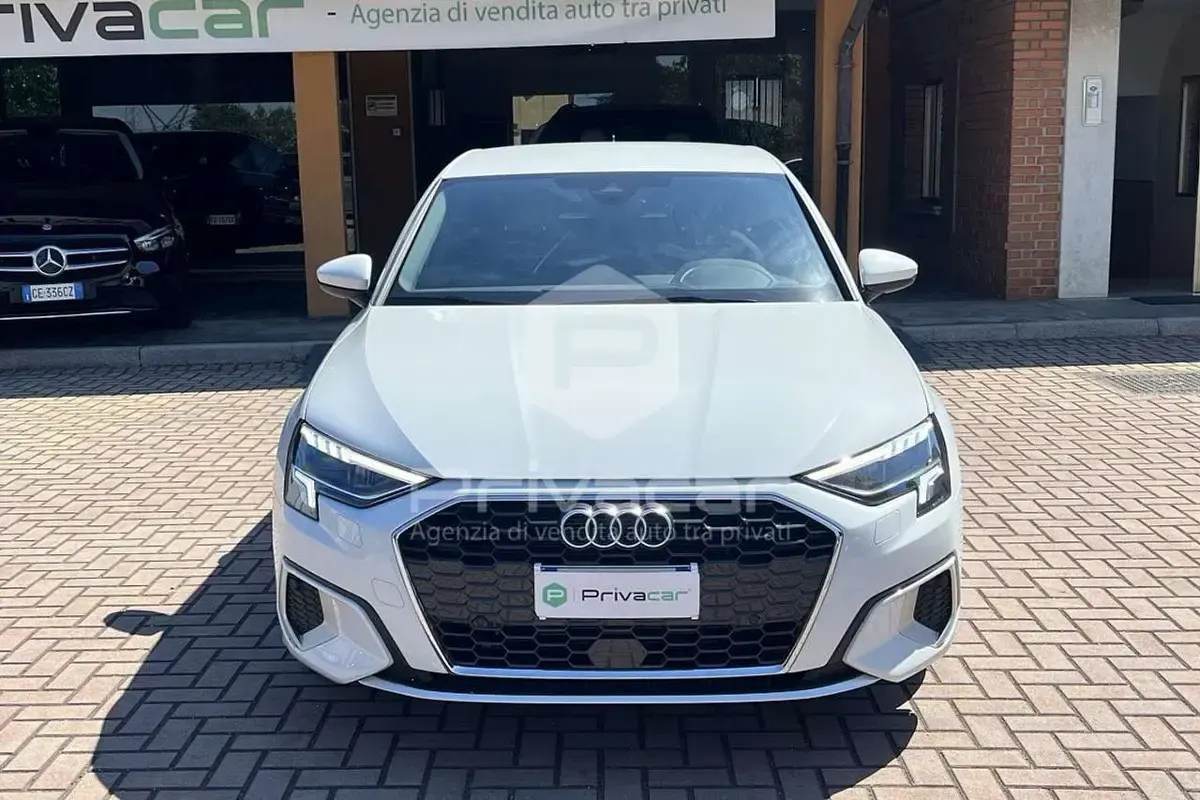 Usata Audi A3 Sportback Advanced 150 CV (110 kW) 2023 Bianco Utilitaria