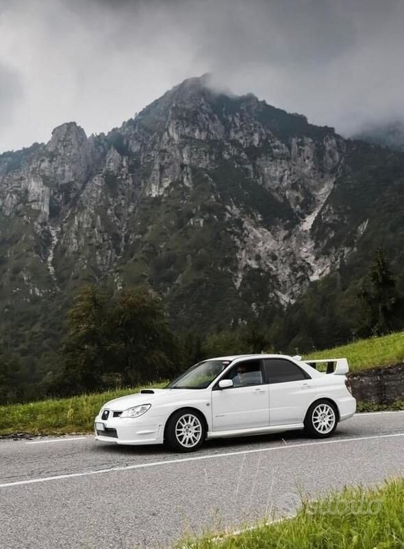 Usata Subaru WRX STI 2007 Bianco