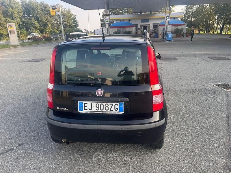 Usata Fiat Panda 75 CV (55 kW) 2011 Berlina