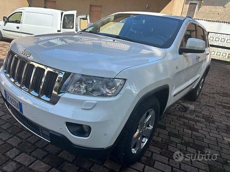 Usata Jeep Grand Cherokee 241 CV (177 kW) 2011 Bianco SUV