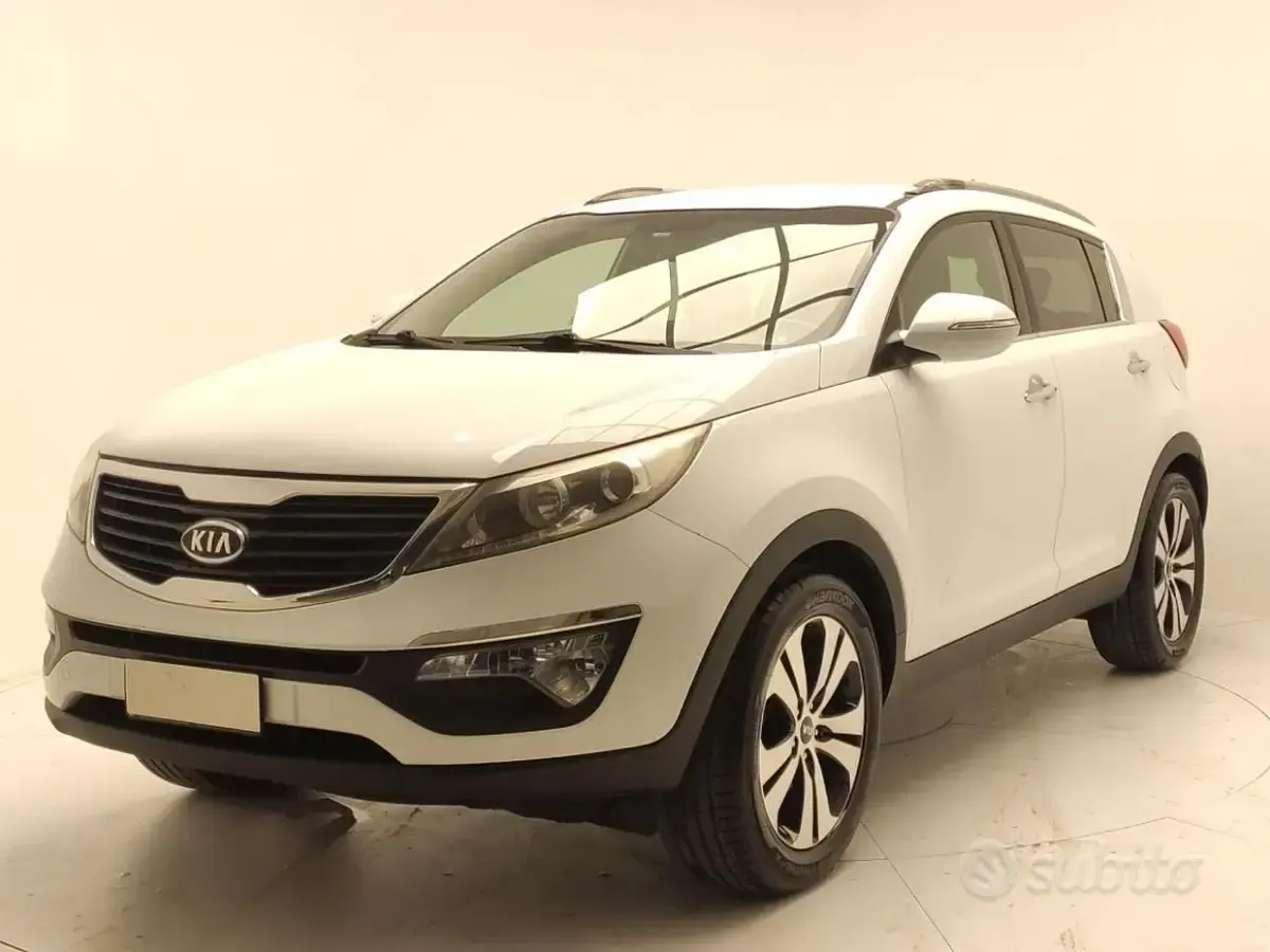 Usata Kia Sportage Active 116 CV (85 kW) 2011 Bianco SUV
