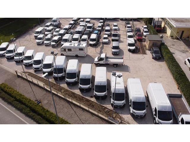 Usata Renault Kangoo 95 CV (69 kW) 2020 Bianco pastello Monovolume