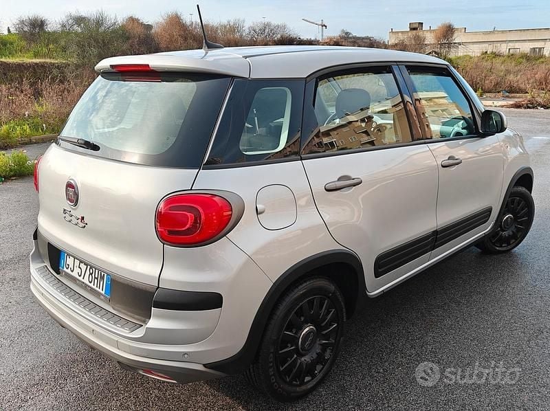 Usata Fiat 500L Cross 95 CV (69 kW) 2022 Grigio Monovolume