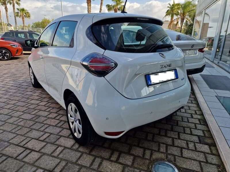 Usata Renault Zoe Life 80 kW (109 CV) 2021 Bianco Utilitaria