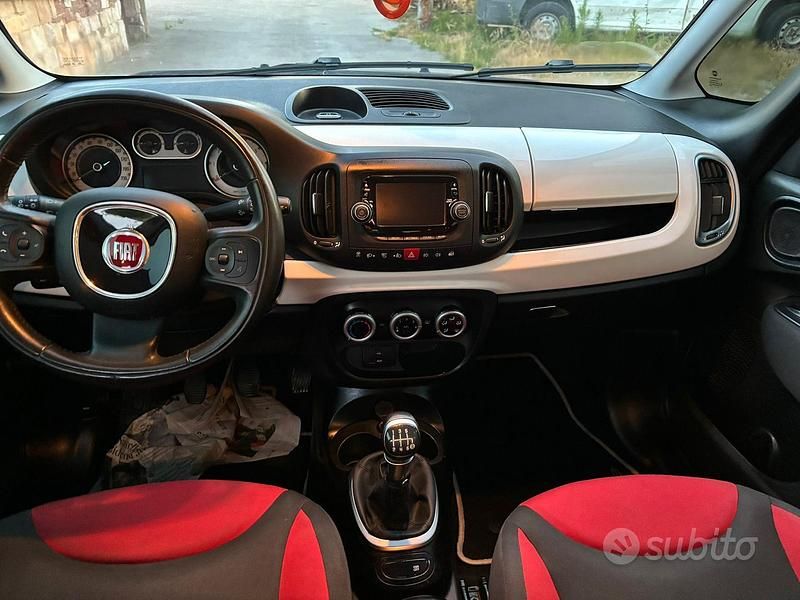 Używany Fiat 500L 95 KM (69 kW) 2014 Biały Minivan