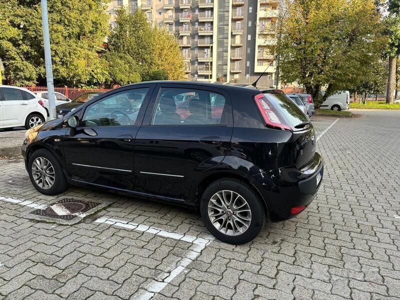 Usata Fiat Punto Evo 85 CV (62 kW) 2011 Nero Utilitaria