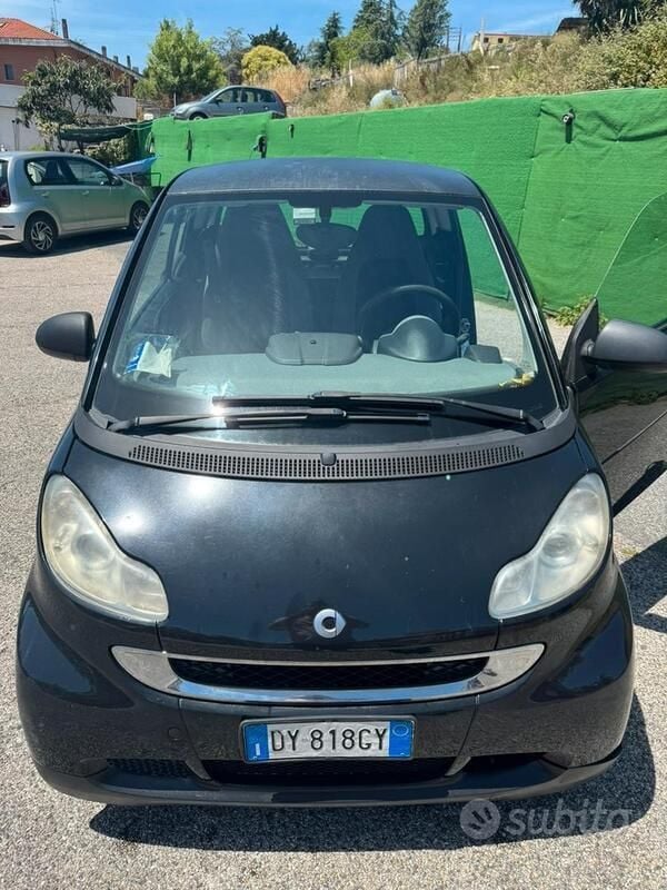 Begagnad Smart ForTwo Coupé Pure 71 HK (52 kW) 2009 Svart Sportkupé