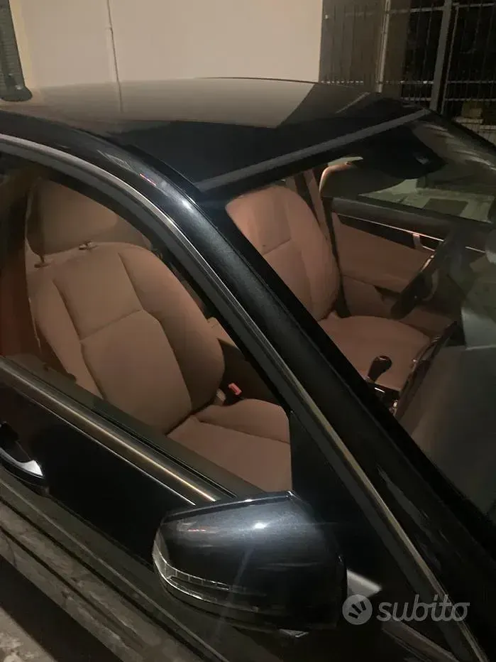 Usata Mercedes C200 2012 Nero Berlina