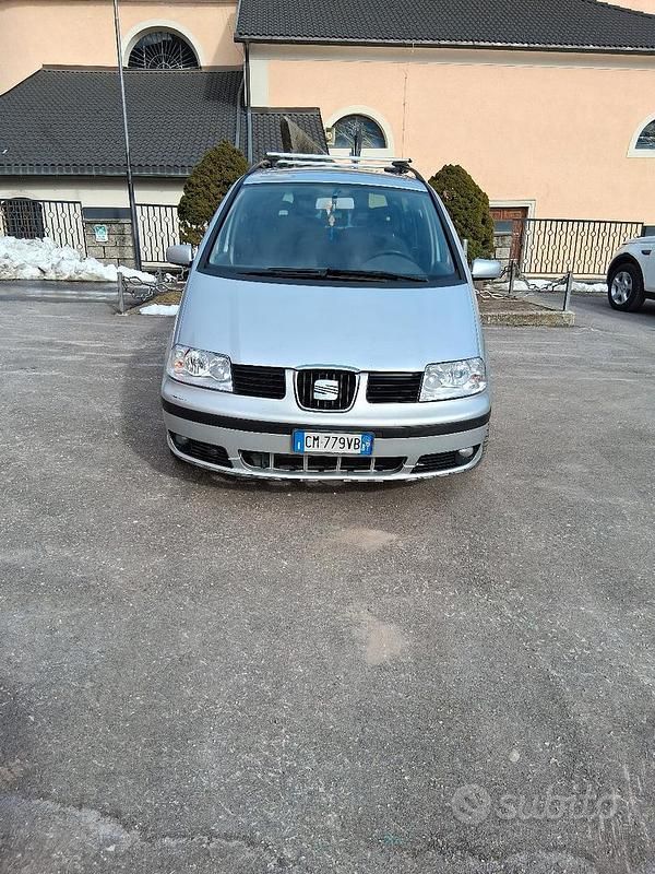 Usata Seat Alhambra 130 CV (95 kW) 2005 Grigio Monovolume