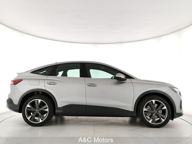 Nuova Audi Q4 Sportback e-tron Advanced Plus 210 kW (286 CV) 2025 Argento SUV