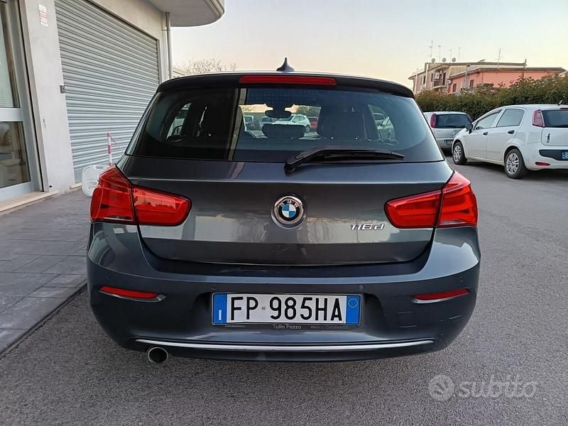 Usata BMW 116 116 CV (85 kW) 2018 Grigio Utilitaria