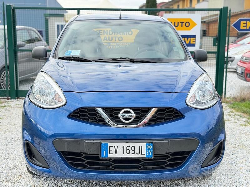 Usata Nissan Micra Tekna 80 CV (58 kW) 2014 Blu Utilitaria
