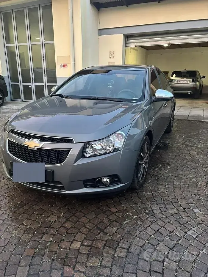 Usata Chevrolet Cruze 113 CV (83 kW) 2010 Nero Berlina