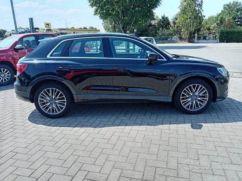 Usata Audi Q3 Advanced 150 CV (110 kW) 2023 Nero SUV
