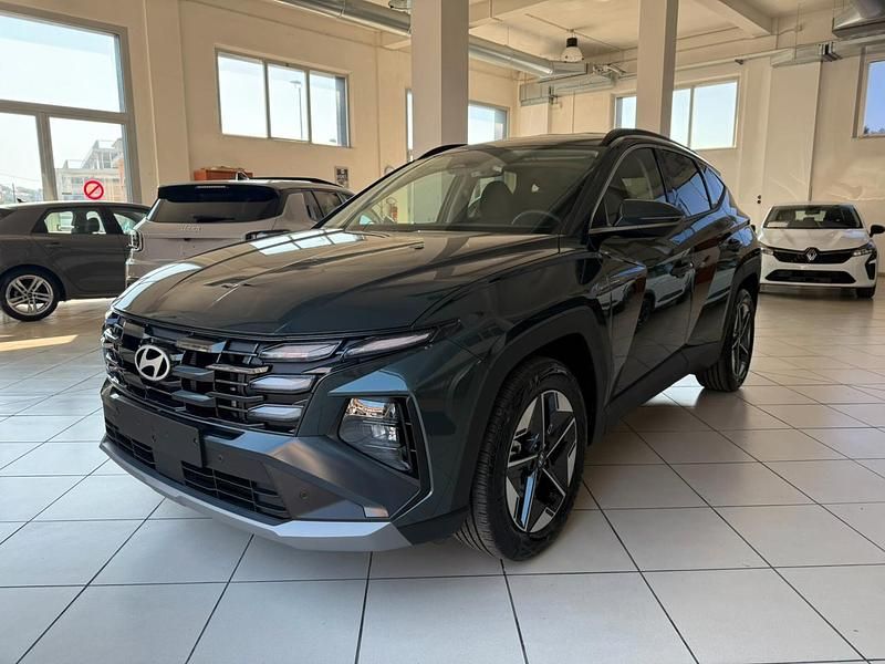 Nuova Hyundai Tucson 135 CV (99 kW) 2025 Verde SUV