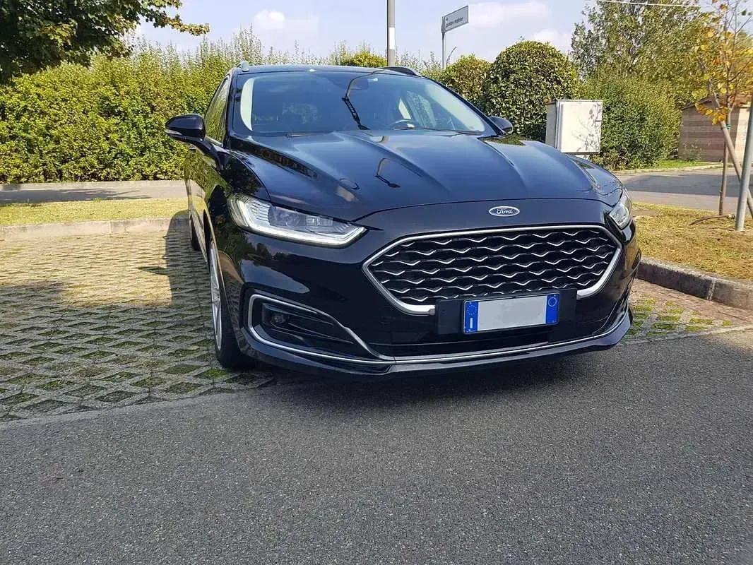 Usata Ford Mondeo Vignale 188 CV (138 kW) 2019 Nero Station wagon