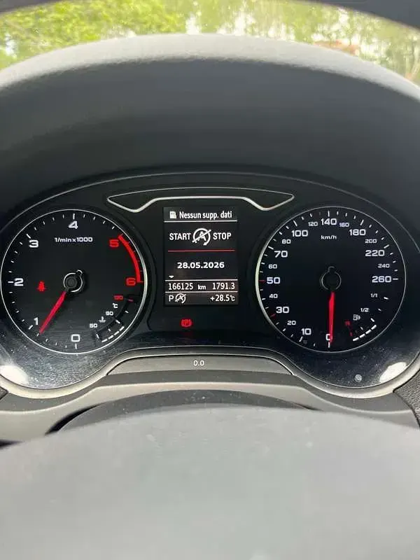Usata Audi A3 Attraction 110 CV (80 kW) 2000 Utilitaria