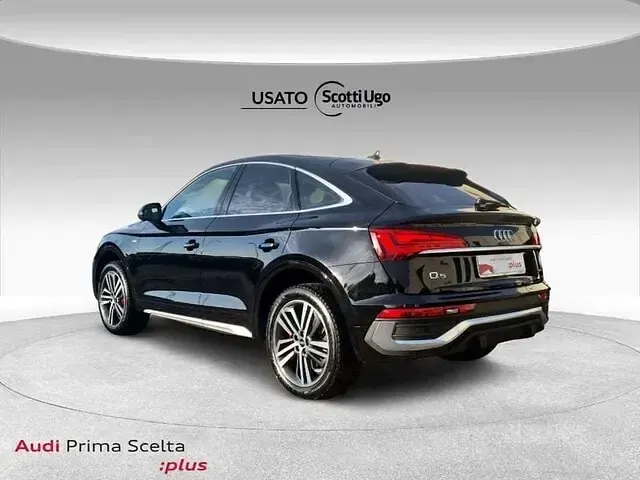 Usata Audi Q5 Sportback S-Line 204 CV (150 kW) 2022 Nero mythos metallizzato SUV