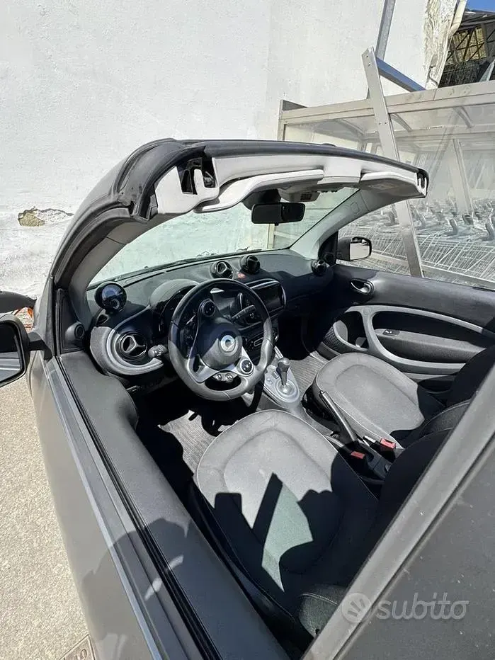 Usata Smart ForTwo Cabrio Passion 90 CV (66 kW) 2017 Grigio Cabrio