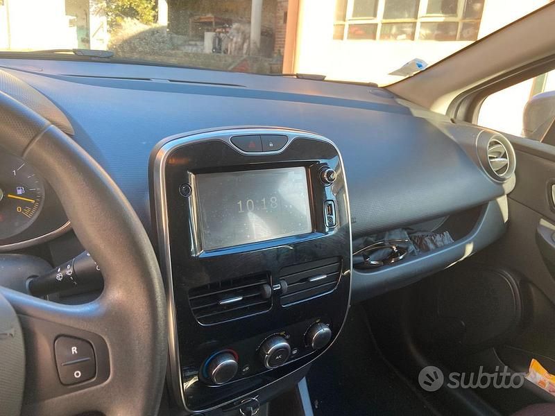 Usata Renault Clio IV 2015 Grigio Berlina