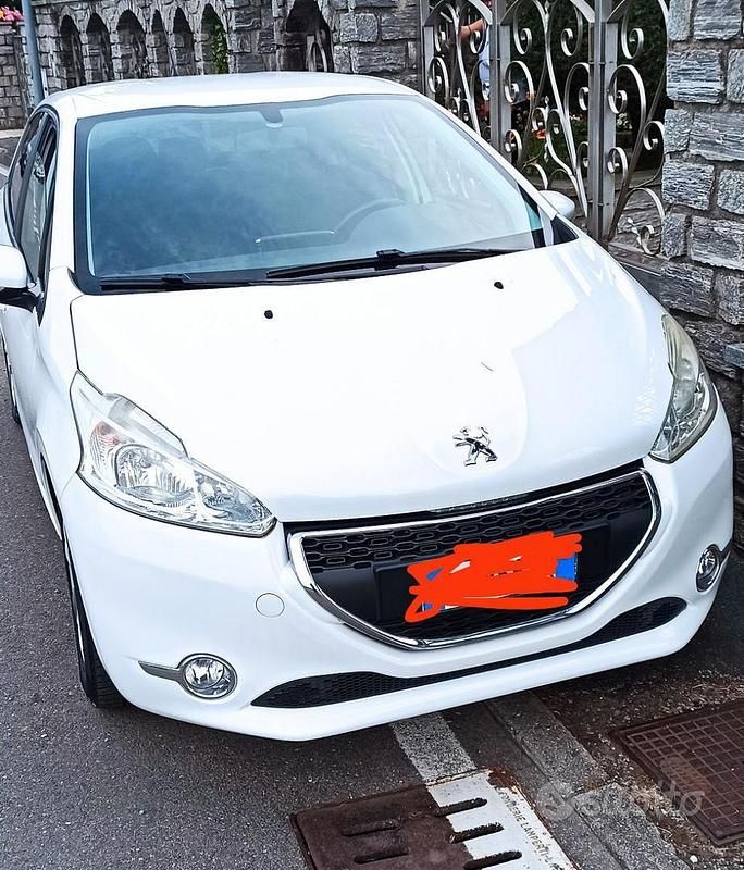 Usata Peugeot 82 Allure 82 CV (60 kW) 2013 Bianco Berlina