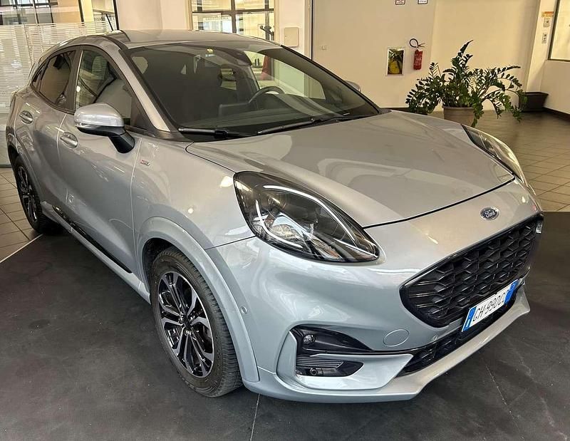 Usata Ford Puma ST-Line 125 CV (91 kW) 2022 Solar silver SUV