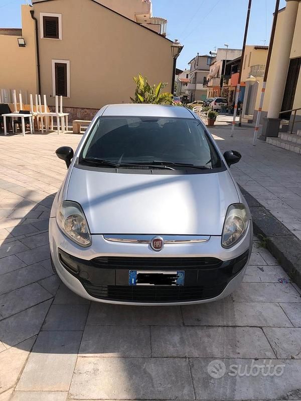 Usata Fiat Punto Evo 95 CV (69 kW) 2011 Grigio Utilitaria