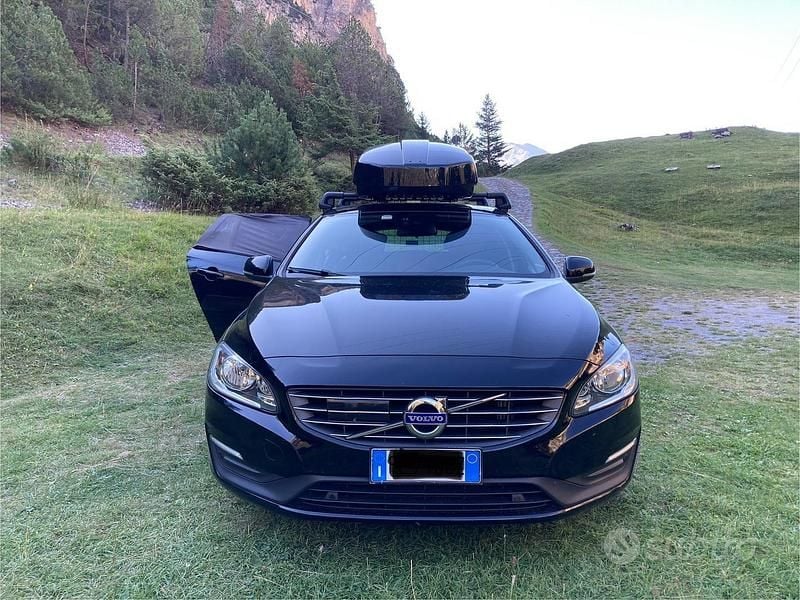 Usata Volvo V60 2017 Nero Station wagon
