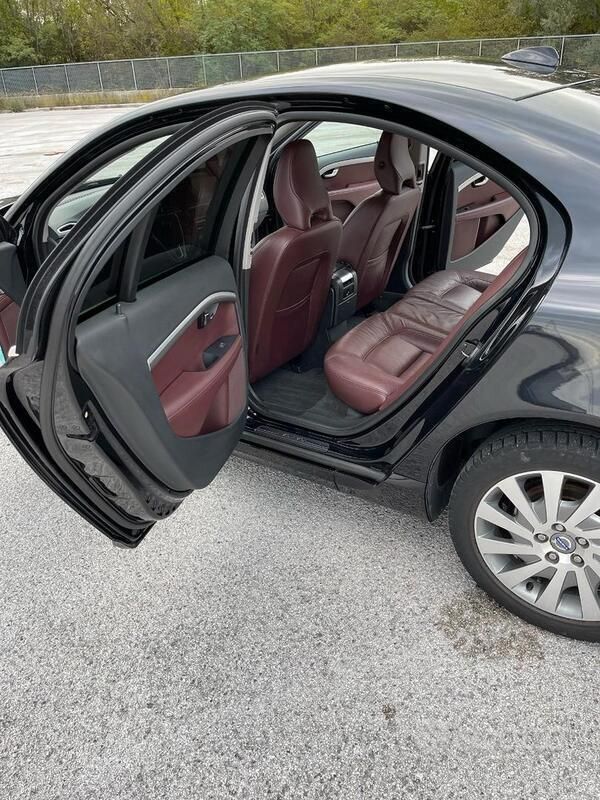 Usata Volvo S80 136 CV (100 kW) 2012 Nero Berlina