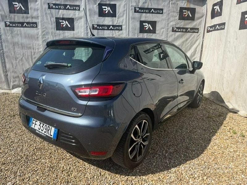Usata Renault Clio IV Life 75 CV (55 kW) 2016 Blu Berlina