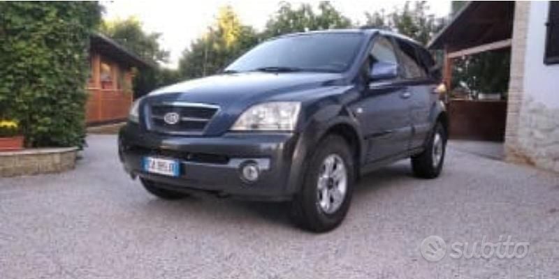 Usata Kia Sorento 140 CV (102 kW) 2003 Blu SUV