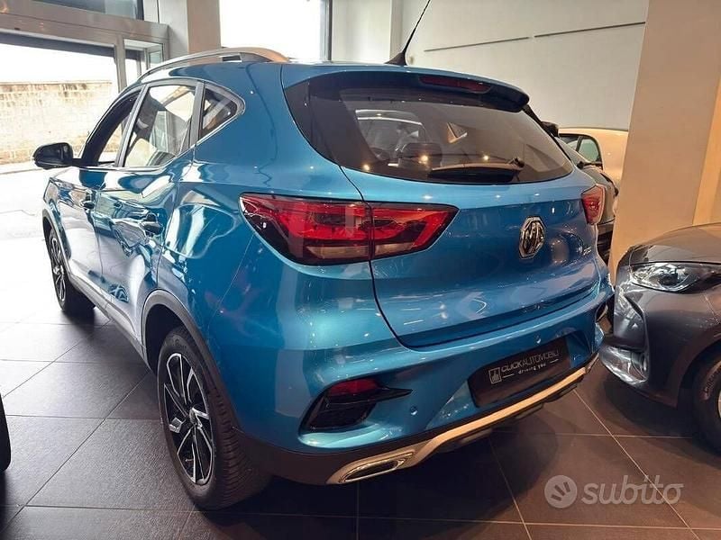 Usata MG ZS Luxury 111 CV (81 kW) 2022 Blu SUV