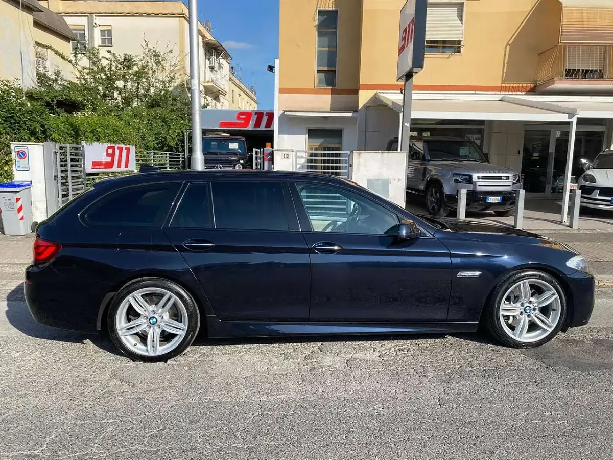 Usata BMW 520 Efficient Dynamics 184 CV (135 kW) 2011 Nero Station wagon