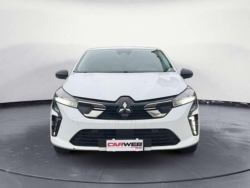 Usata Mitsubishi Colt Invite 91 CV (66 kW) 2024 Artic white Utilitaria