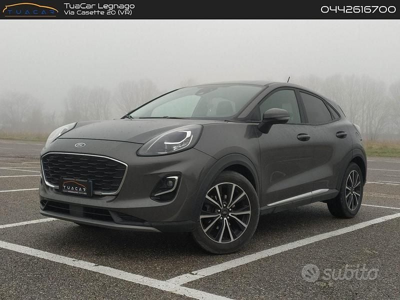 Usata Ford Puma Titanium 125 CV (91 kW) 2020 Grigio Berlina
