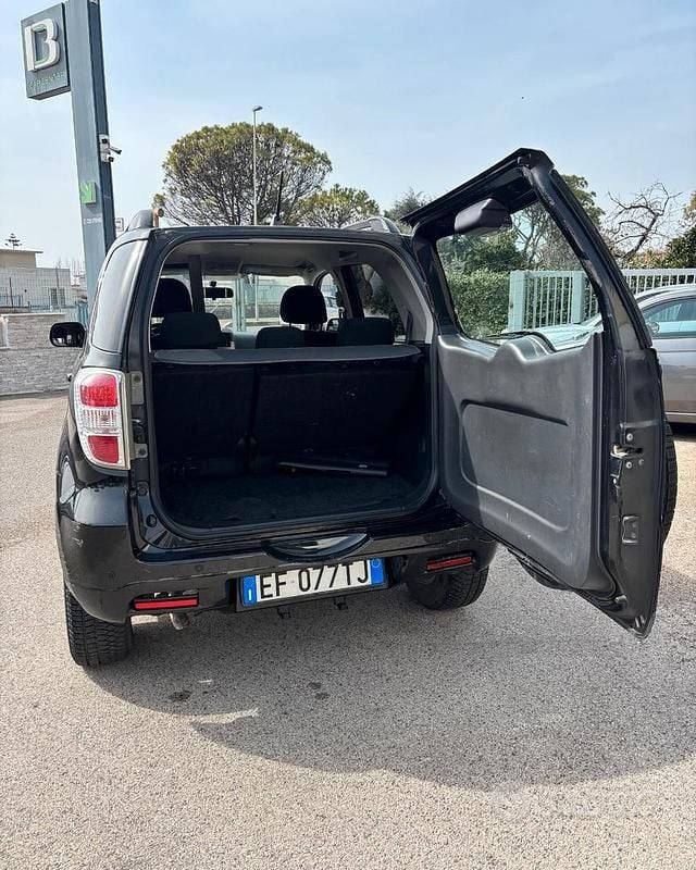 Usata Daihatsu Terios Be You 105 CV (77 kW) 2011 Nero SUV