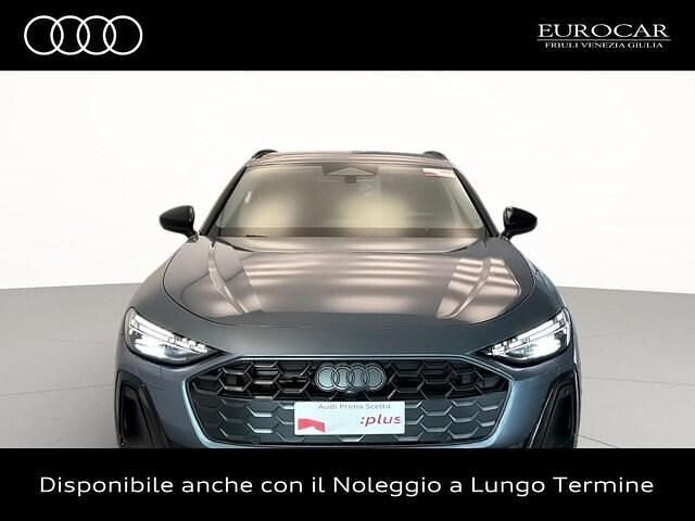 Usata Audi A5 S-Line 204 CV (150 kW) 2025 Blu orizzonte metallizzato Station wagon