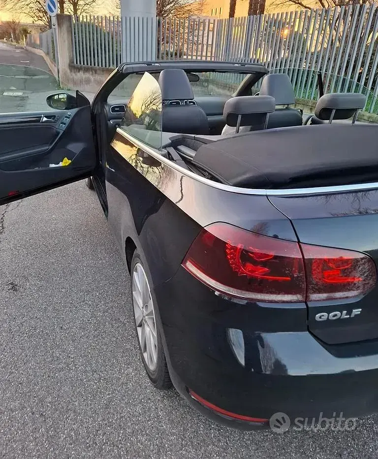 Usata VW Golf Cabriolet 140 CV (102 kW) 2012 Nero Cabrio