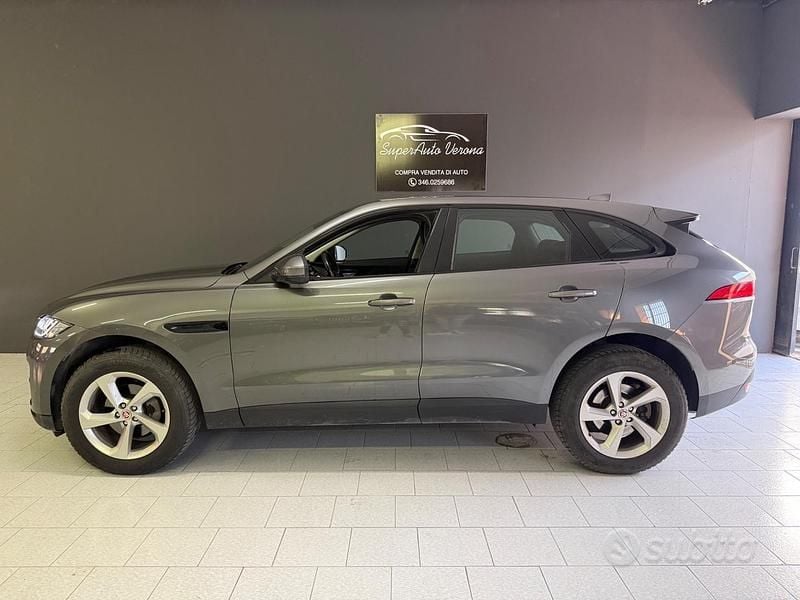 Usata Jaguar F-Pace Portfolio 180 CV (132 kW) 2017 Grigio SUV