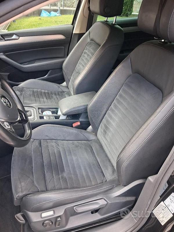 Usata VW Passat Highline 150 CV (110 kW) 2018 Nero Berlina