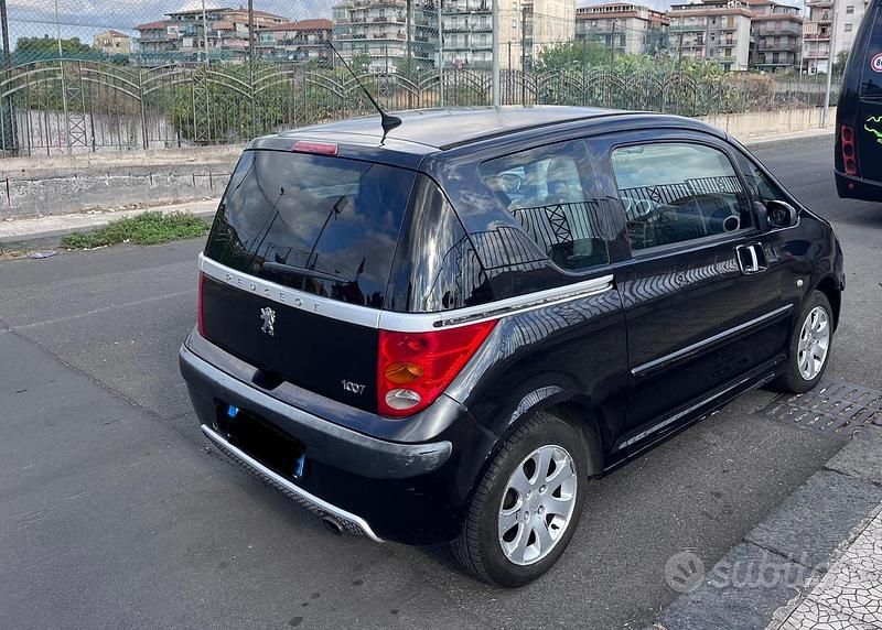 Usata Peugeot 1007 68 CV (50 kW) 2009 Nero Monovolume