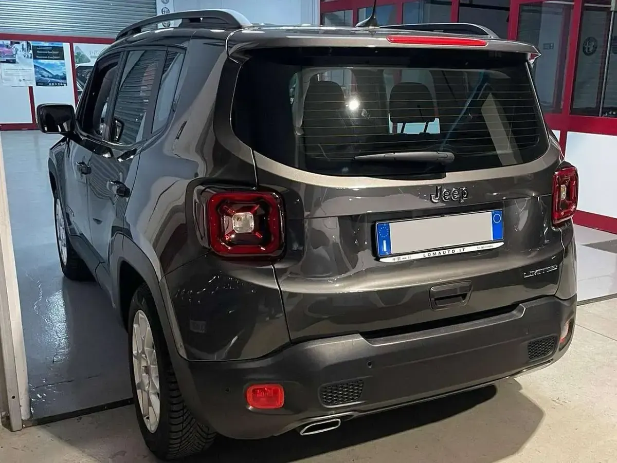 Usata Jeep Renegade Limited 120 CV (88 kW) 2020 Grigio SUV