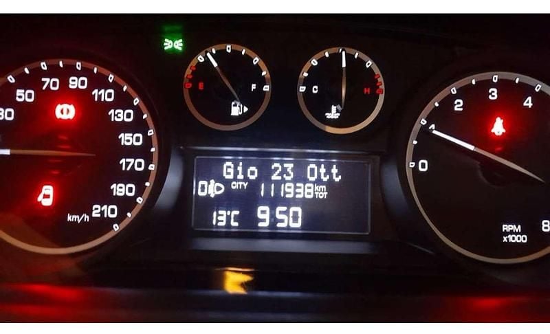 Usata Lancia Ypsilon Platinum 69 CV (50 kW) 2013 Grigio Utilitaria