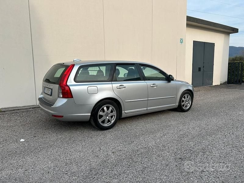 Usata Volvo V50 109 CV (80 kW) 2011 Station wagon