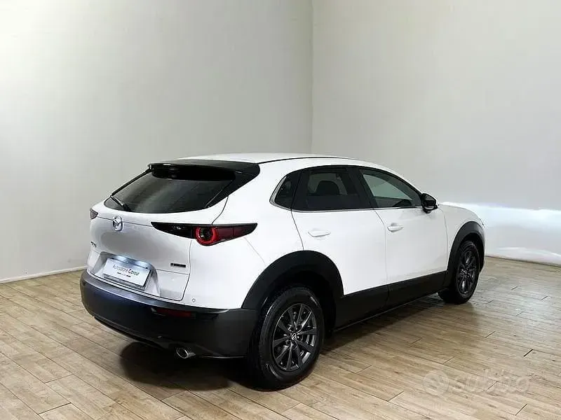 Usata Mazda CX-30 Evolve 150 CV (110 kW) 2023 Arctic white SUV