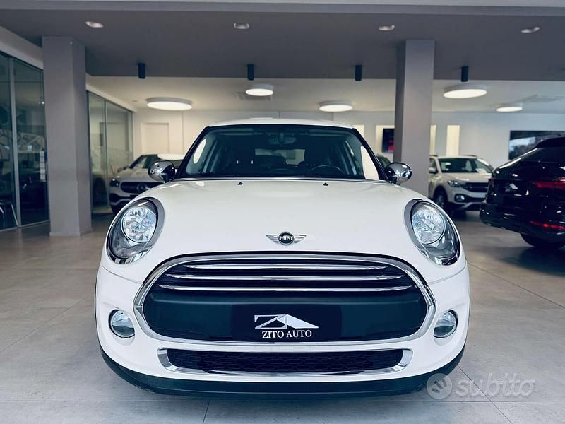 Usata Mini One D Business 95 CV (69 kW) 2016 Beige Utilitaria