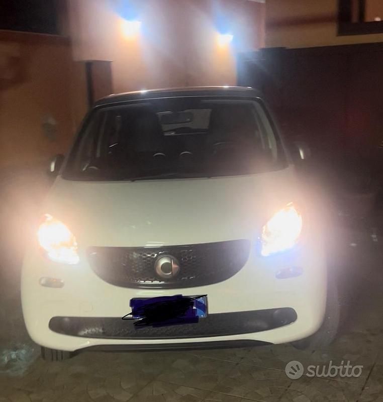Usata Smart ForFour 2018 Bianco Utilitaria