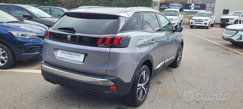 Usata Peugeot 3008 Allure 131 CV (96 kW) 2020 Grigio SUV