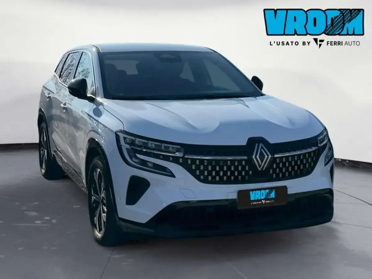 Usata Renault Austral Techno 200 CV (147 kW) 2023 Bianco SUV