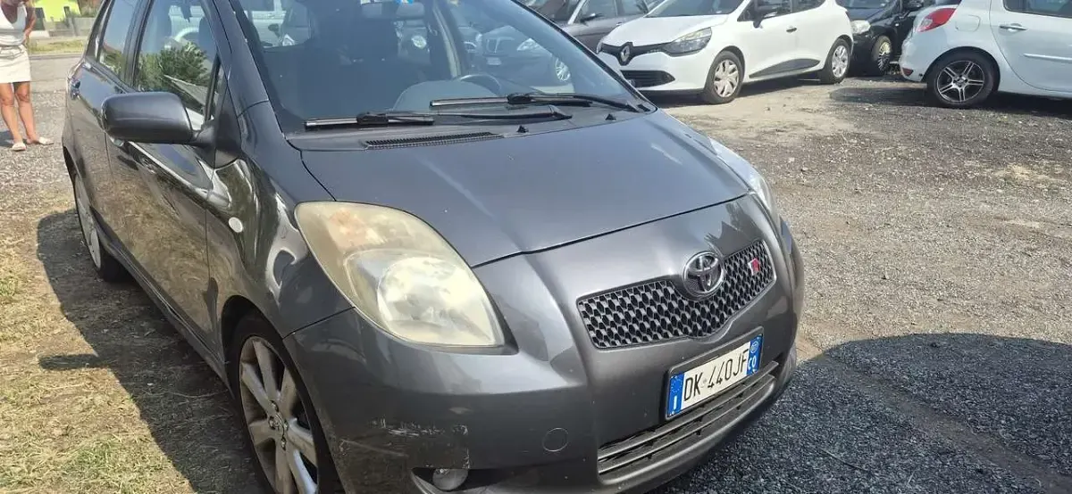 Usata Toyota Yaris 133 CV (97 kW) 2007 Other Utilitaria